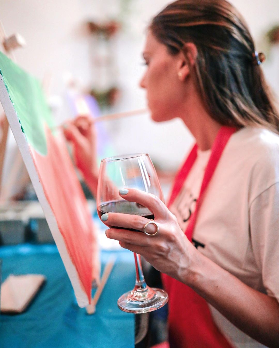 60228802_139438270471528_8060922483322932840_n PaintIn Memories